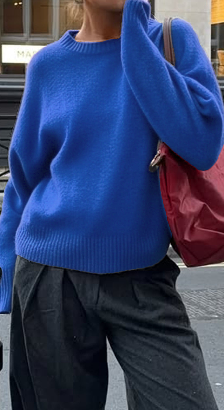 Minimalist Round Neck Long Sleeve Knit Sweater – Chic & Versatile